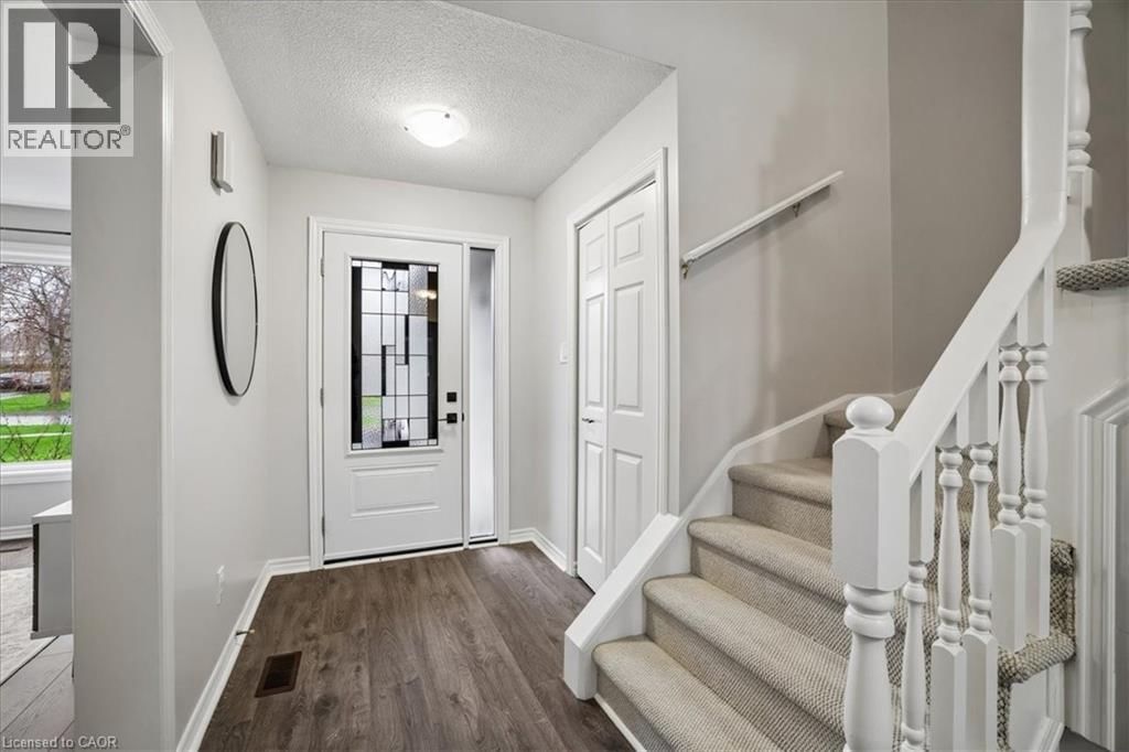 2208 MELISSA CRESCENT Image 3