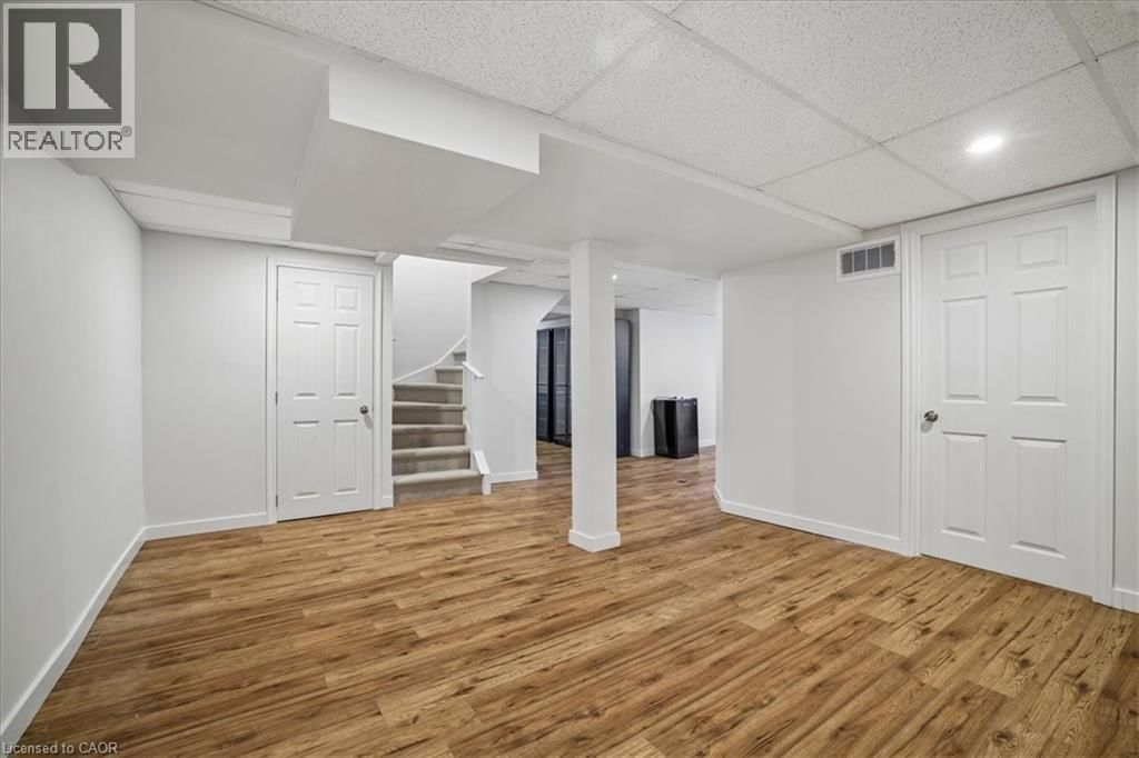 2208 MELISSA CRESCENT Image 37