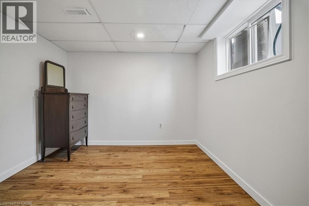 2208 MELISSA CRESCENT Image 40