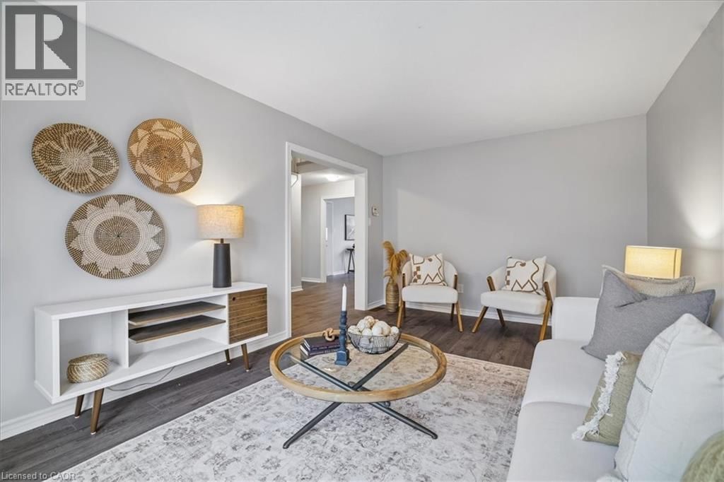 2208 MELISSA CRESCENT Image 7