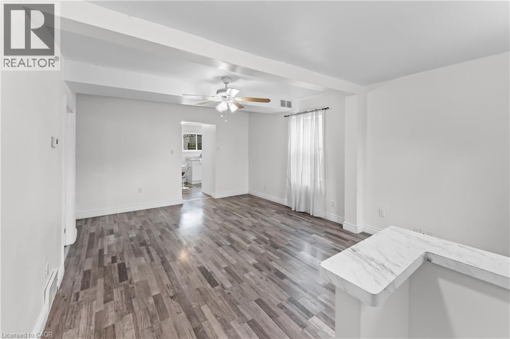 146 OAKDALE AVENUE Image 4