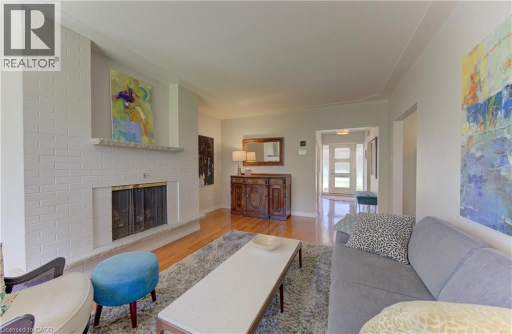 182 RIPPLEWOOD CRESCENT Image 10