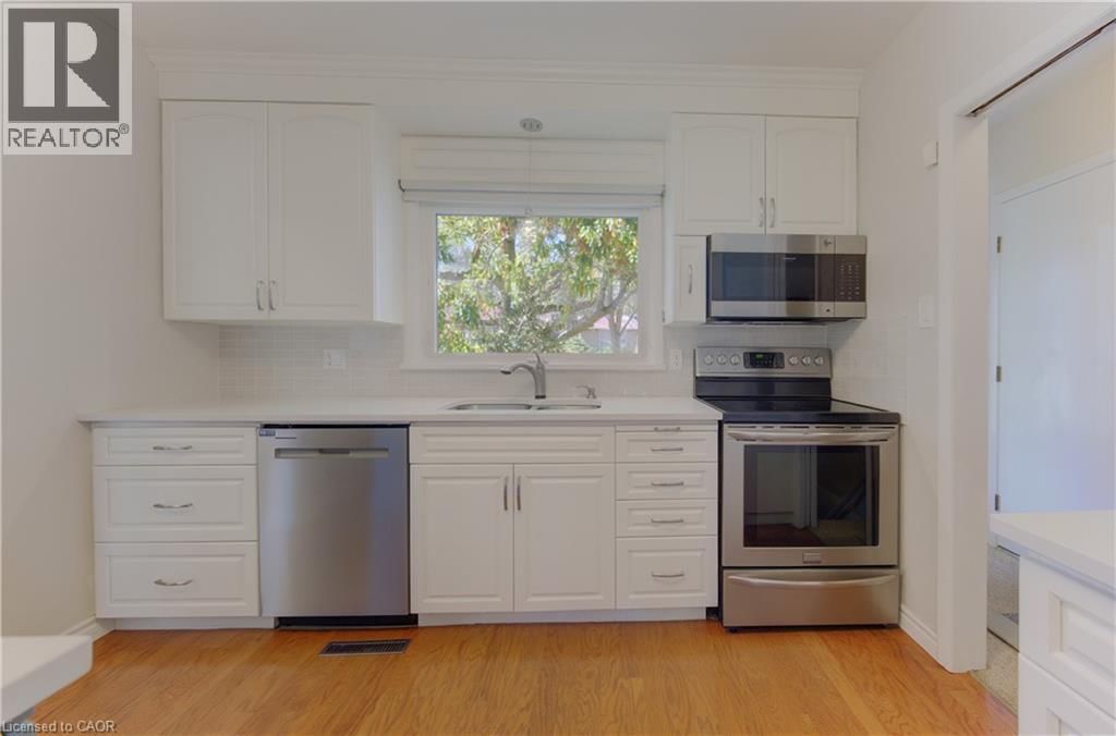 182 RIPPLEWOOD CRESCENT Image 15