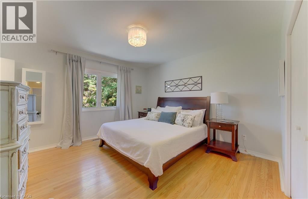 182 RIPPLEWOOD CRESCENT Image 28