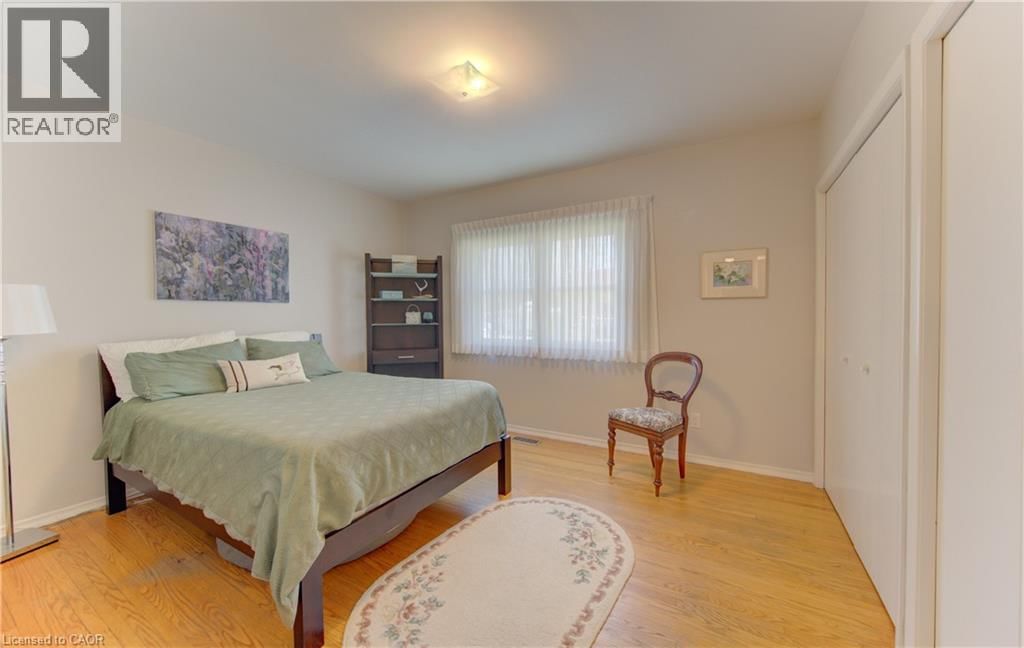 182 RIPPLEWOOD CRESCENT Image 32