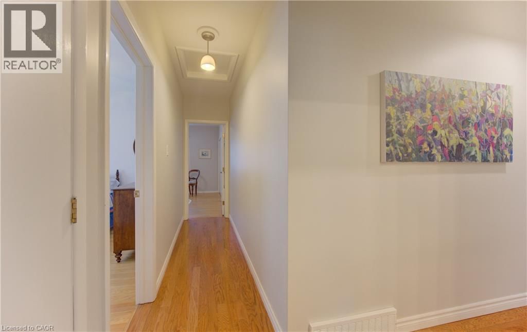 182 RIPPLEWOOD CRESCENT Image 34