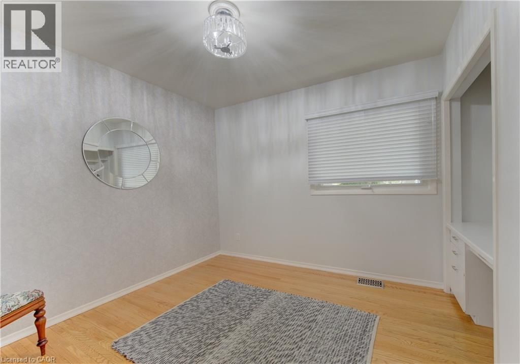 182 RIPPLEWOOD CRESCENT Image 35