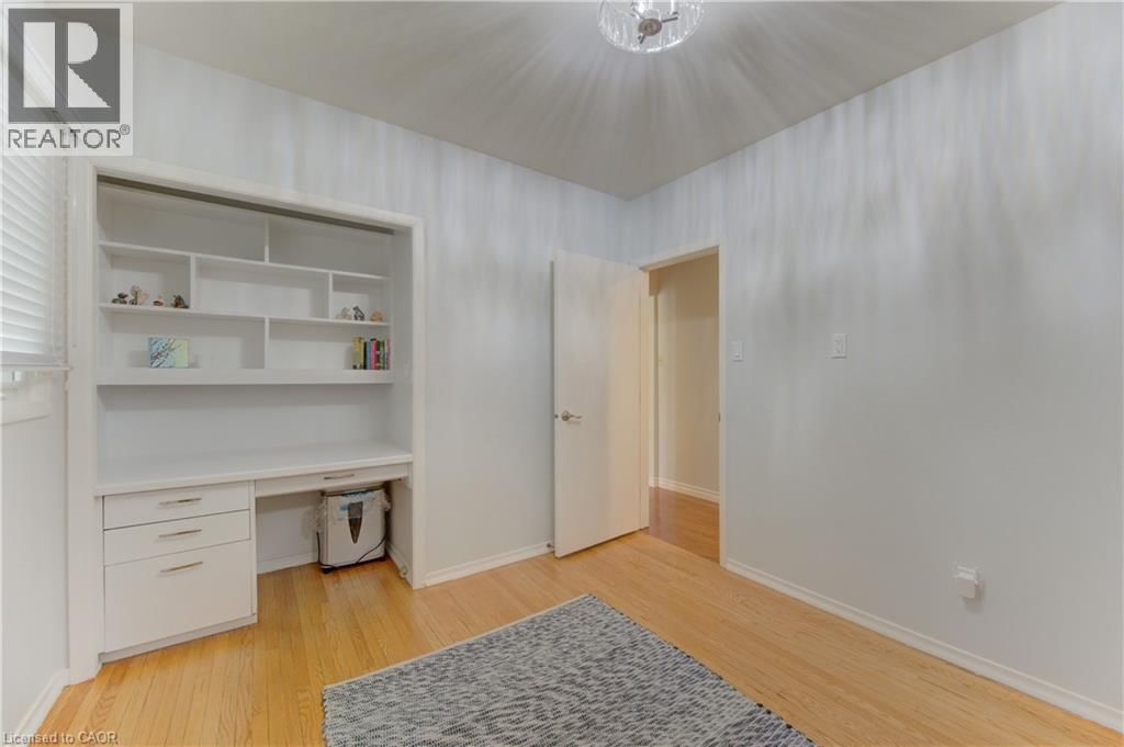 182 RIPPLEWOOD CRESCENT Image 36