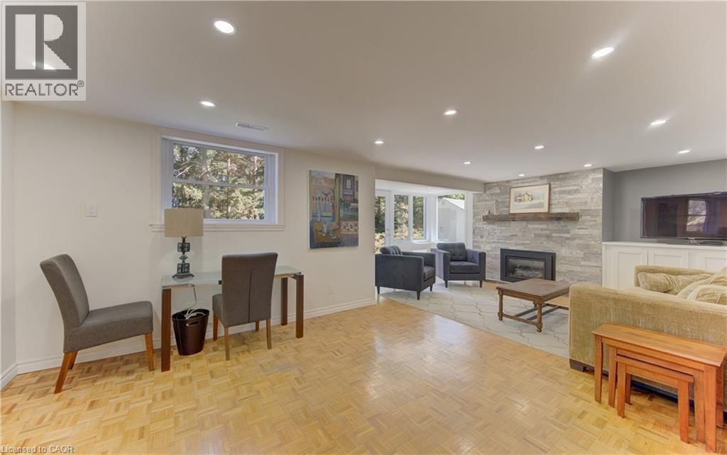 182 RIPPLEWOOD CRESCENT Image 39