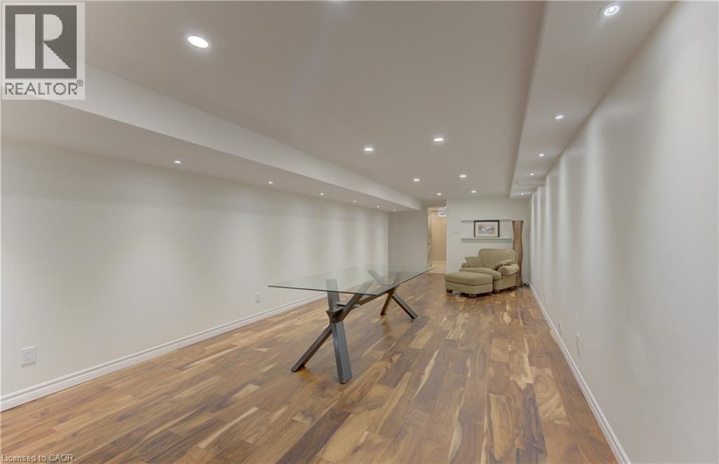 182 RIPPLEWOOD CRESCENT Image 43