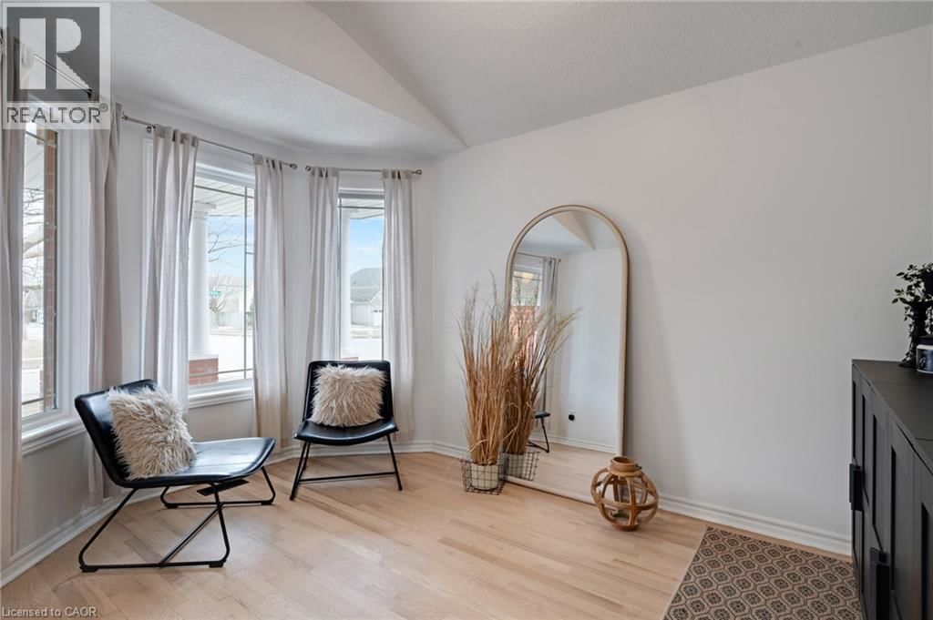 158 MCMEEKEN DRIVE Image 10