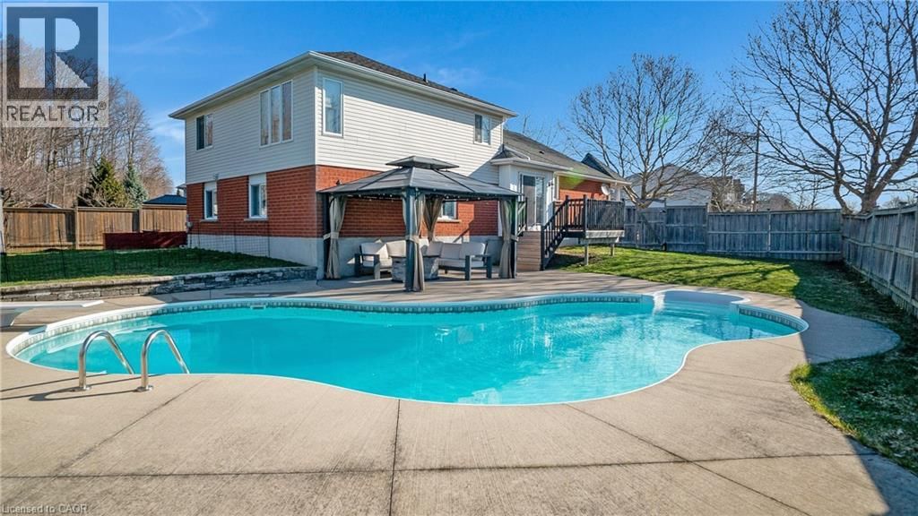 158 MCMEEKEN DRIVE Image 3