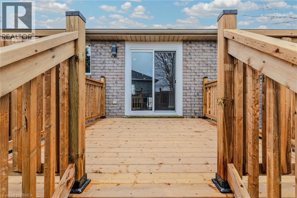 4 DOWDEN AVENUE Image 40