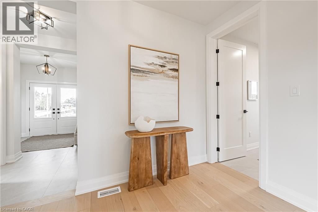 10 KELLOGG AVENUE Image 19