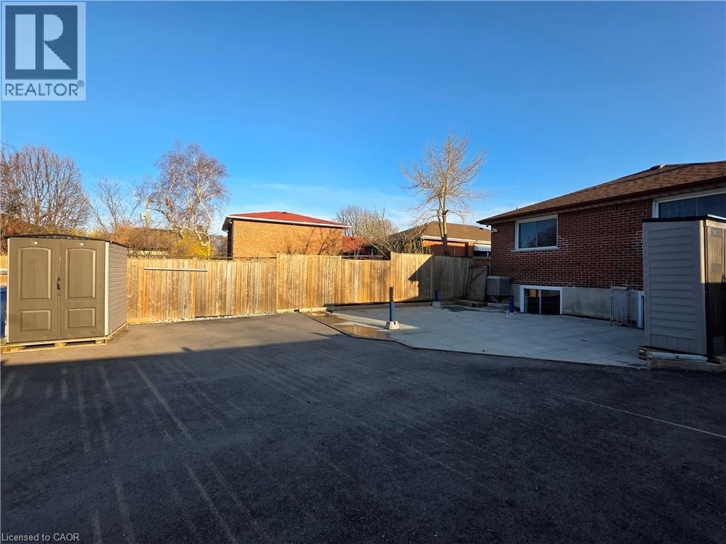 Upper - 62 RICHWILL ROAD Image 22