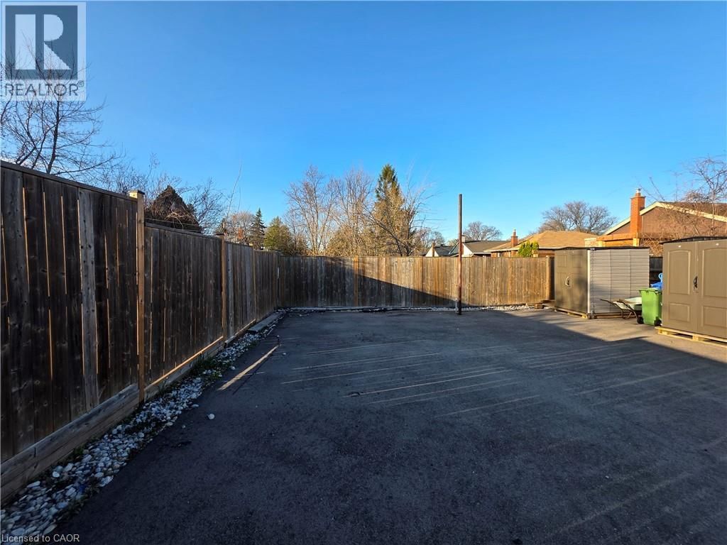 Upper - 62 RICHWILL ROAD Image 24