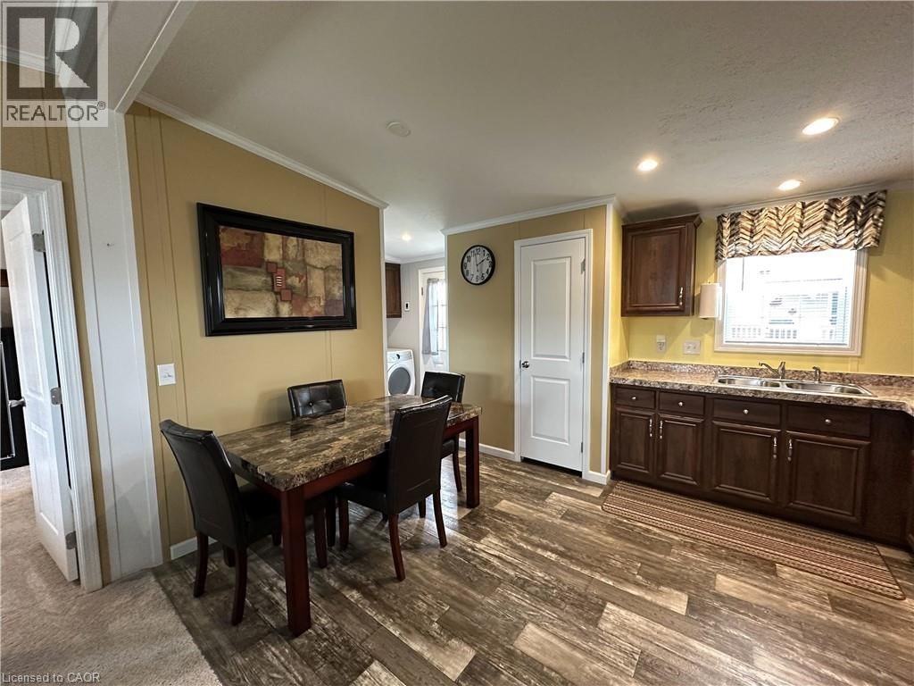 14 COPPER BEECH DRIVE Image 20