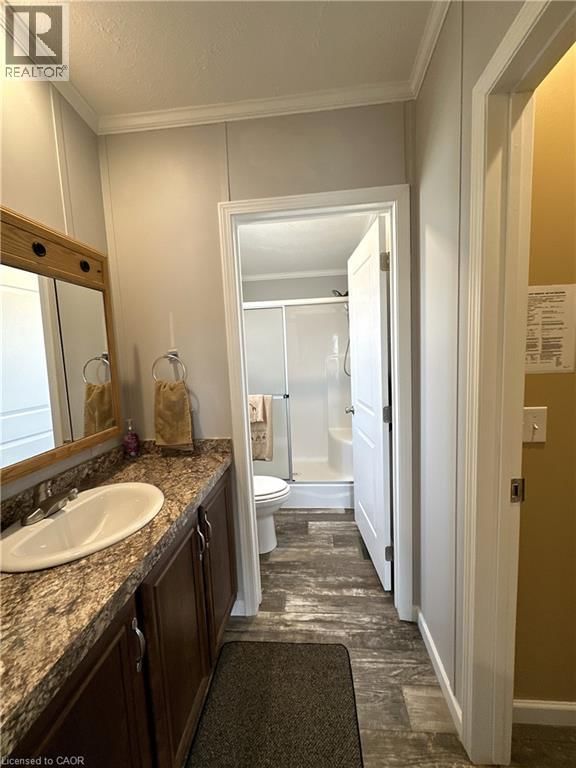 14 COPPER BEECH DRIVE Image 24