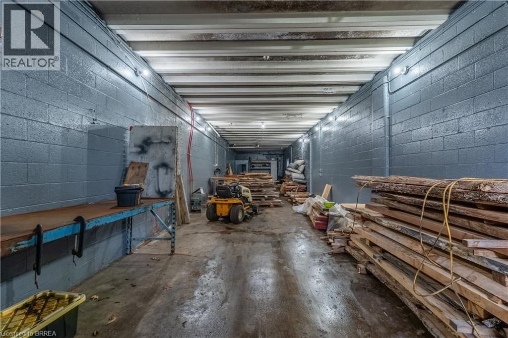 11 DOYLE STREET Image 18