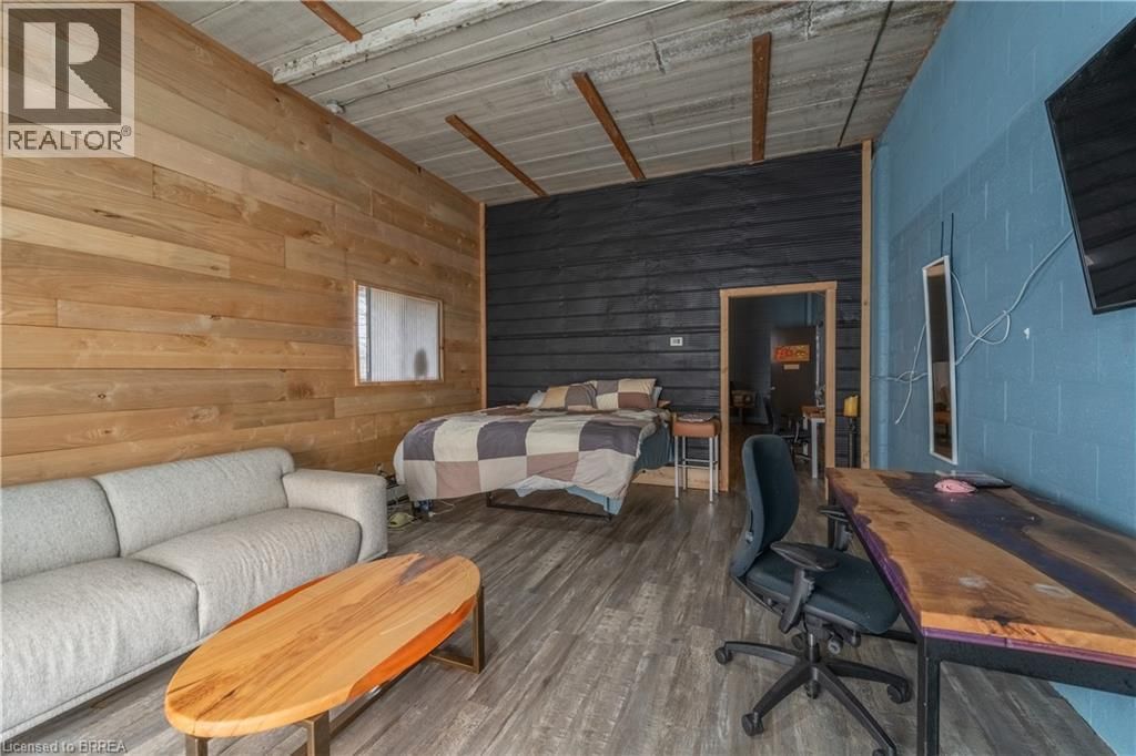 11 DOYLE STREET Image 21