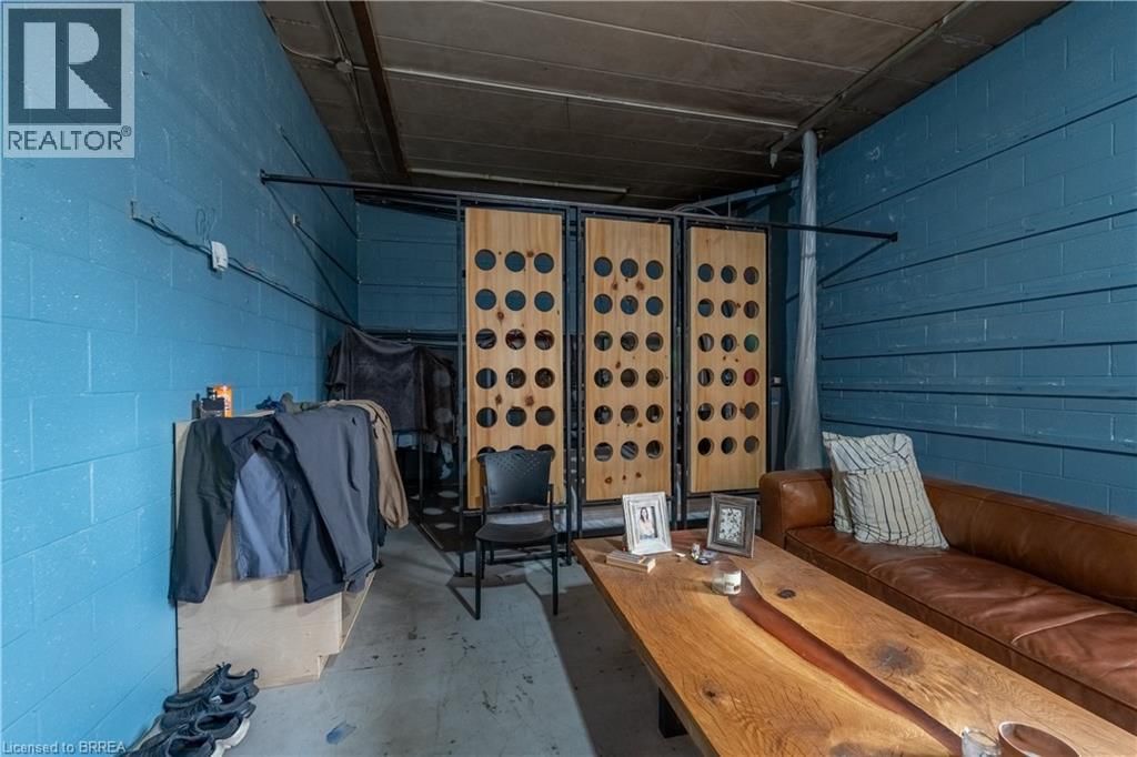 11 DOYLE STREET Image 25