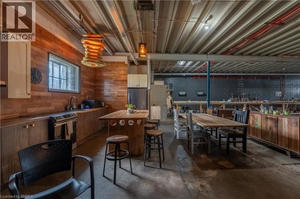 11 DOYLE STREET Image 27