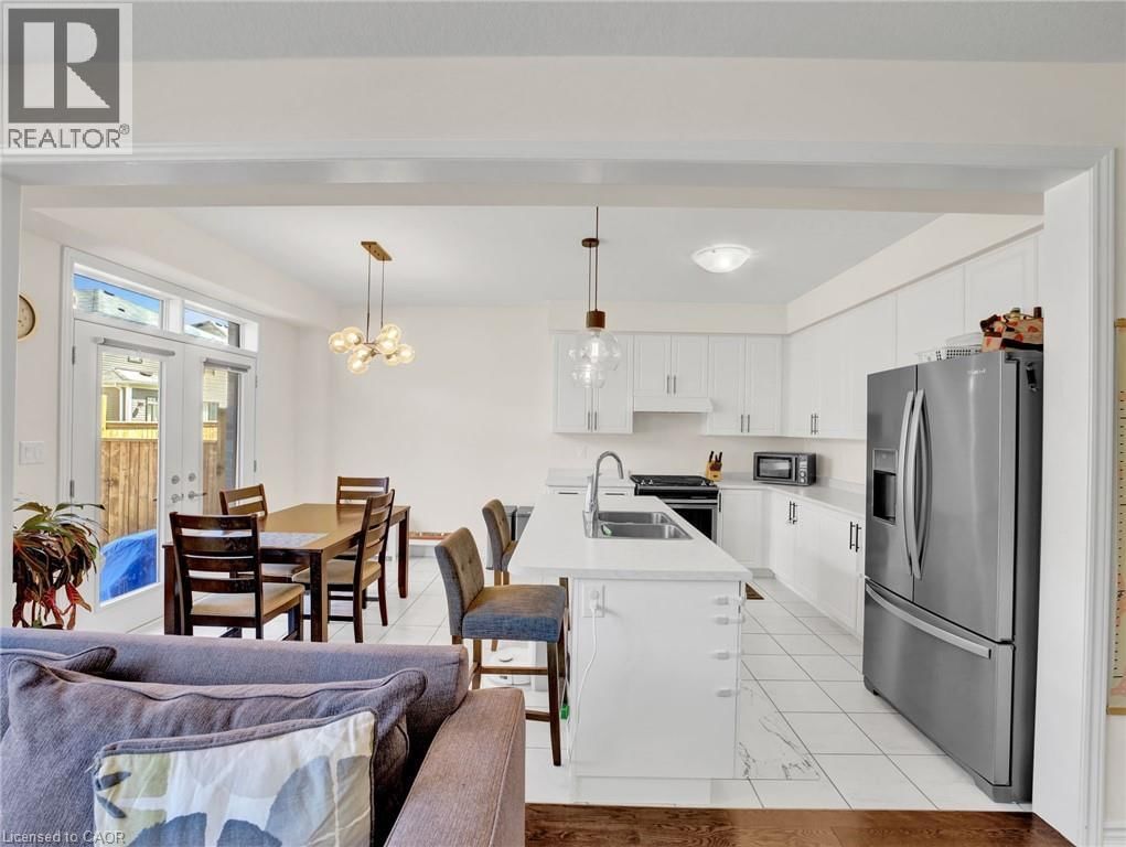 66 LILLIAN WAY Image 14