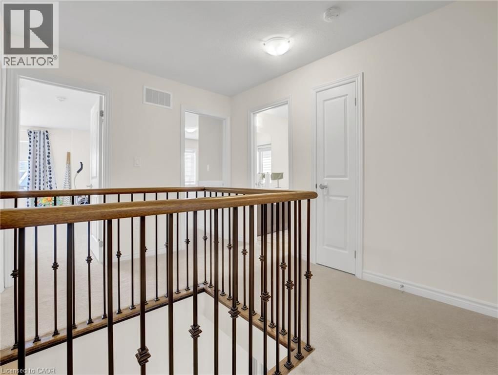 66 LILLIAN WAY Image 23