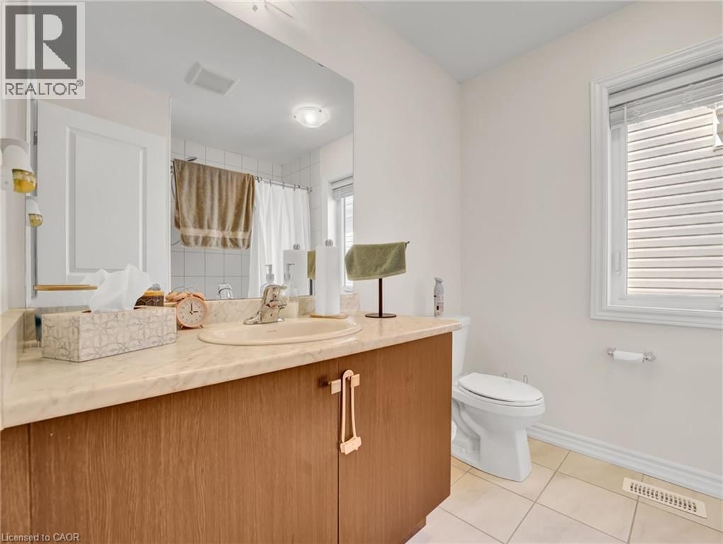 66 LILLIAN WAY Image 28