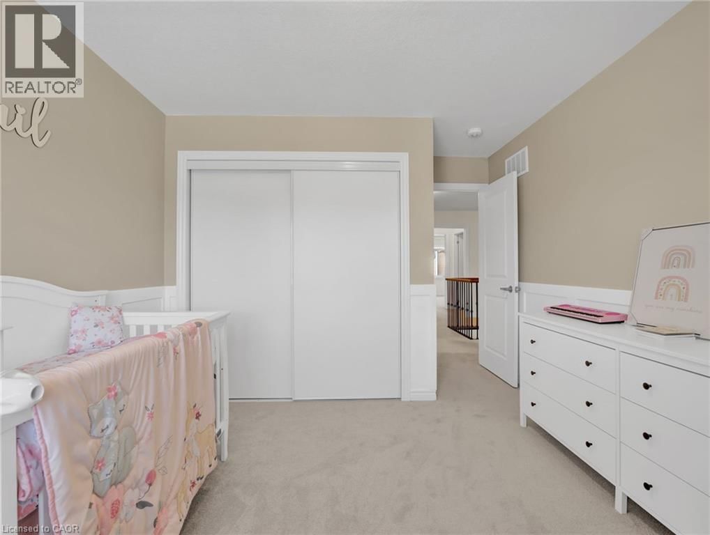 66 LILLIAN WAY Image 32