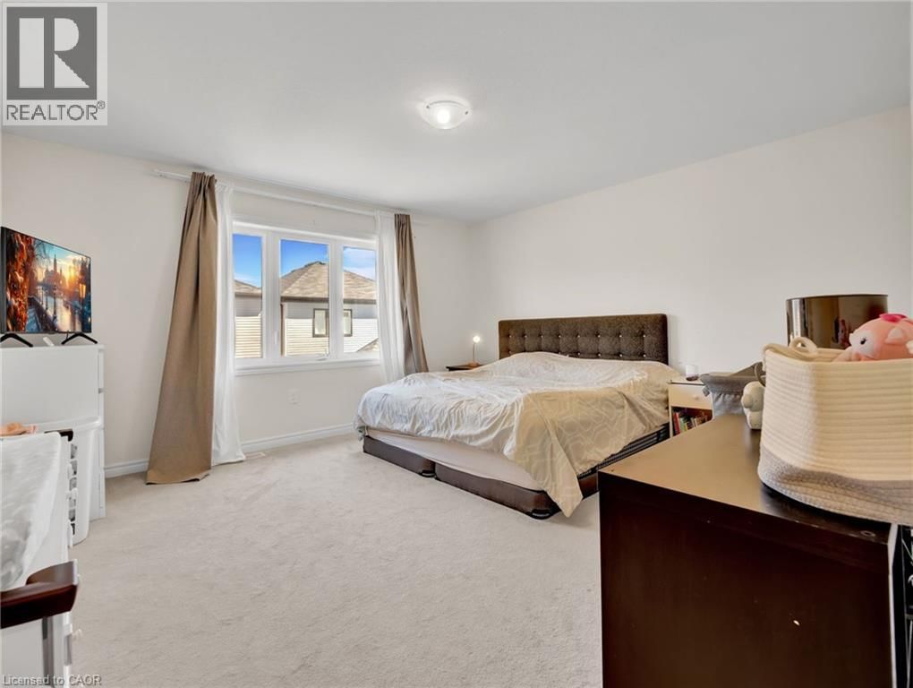 66 LILLIAN WAY Image 35