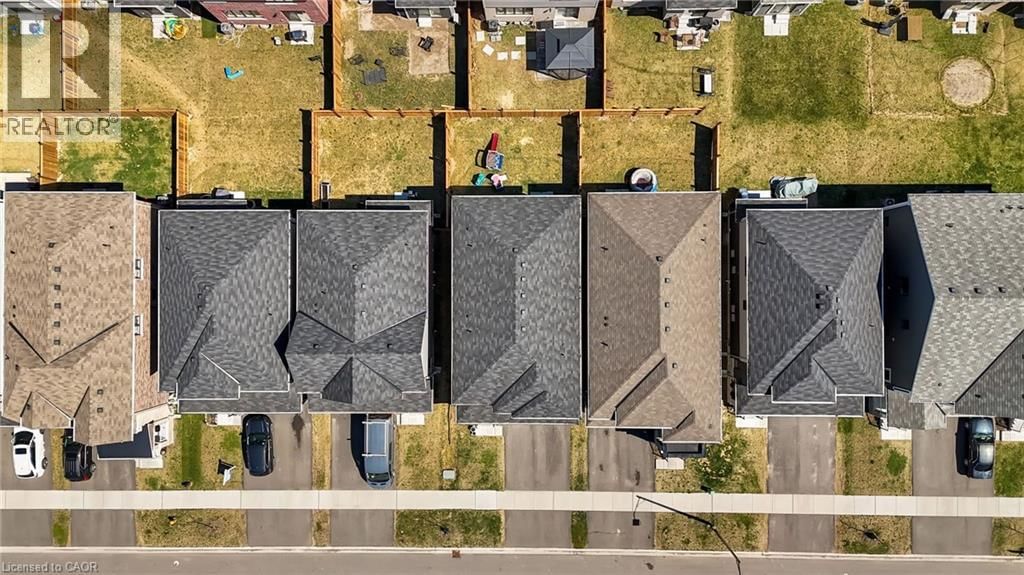 66 LILLIAN WAY Image 47