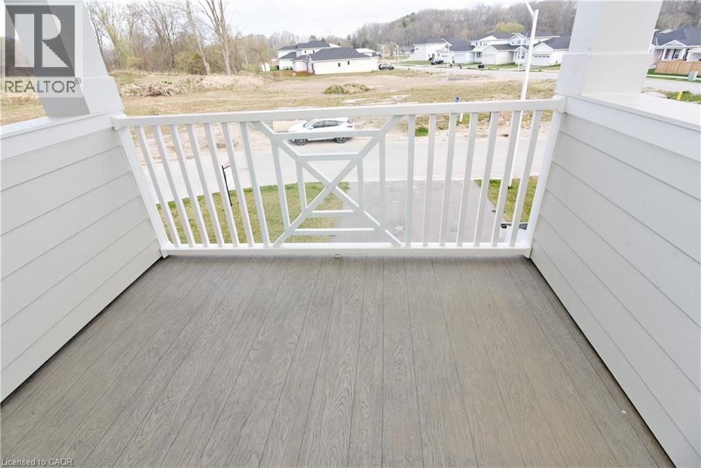 403 BREAKWATER BOULEVARD Image 13