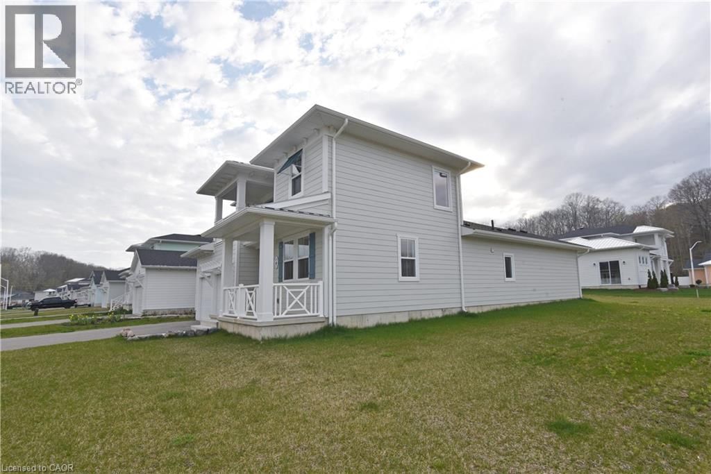 403 BREAKWATER BOULEVARD Image 18