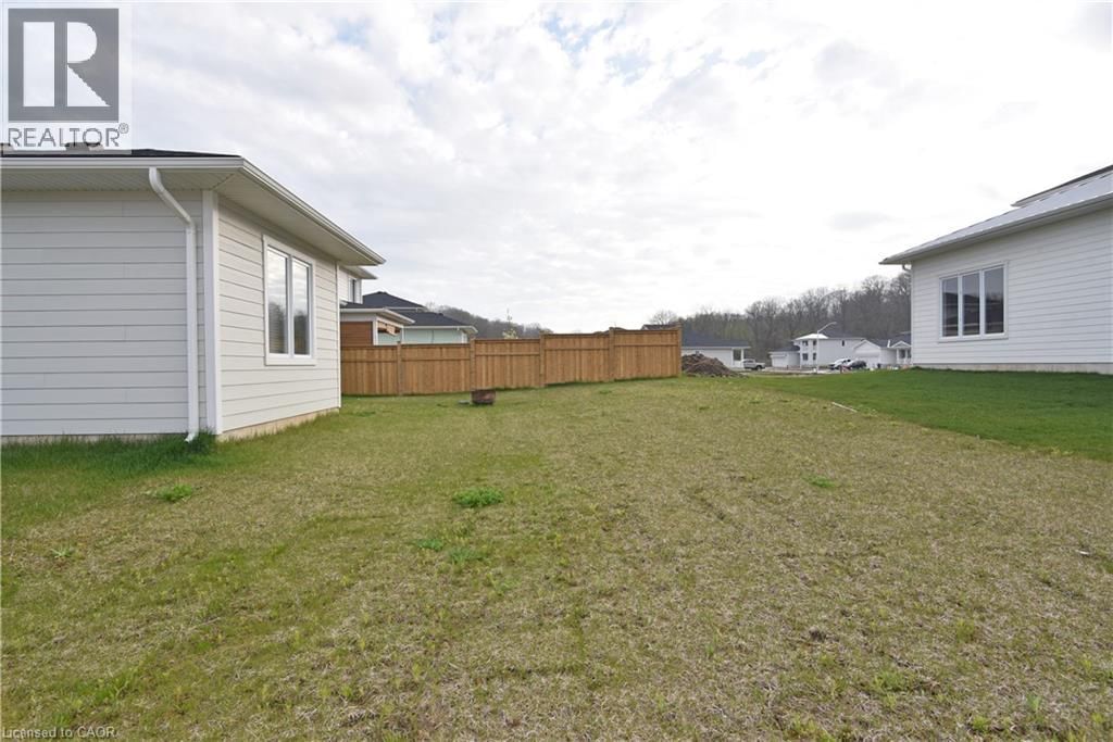 403 BREAKWATER BOULEVARD Image 20