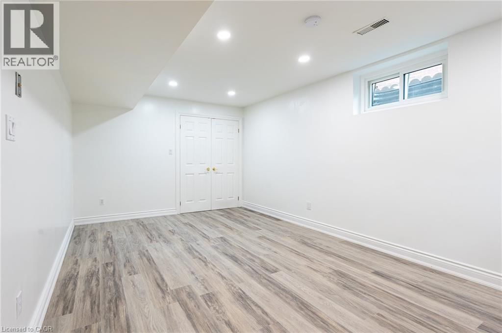 Lower - 80 DEERVIEW AVENUE Image 29