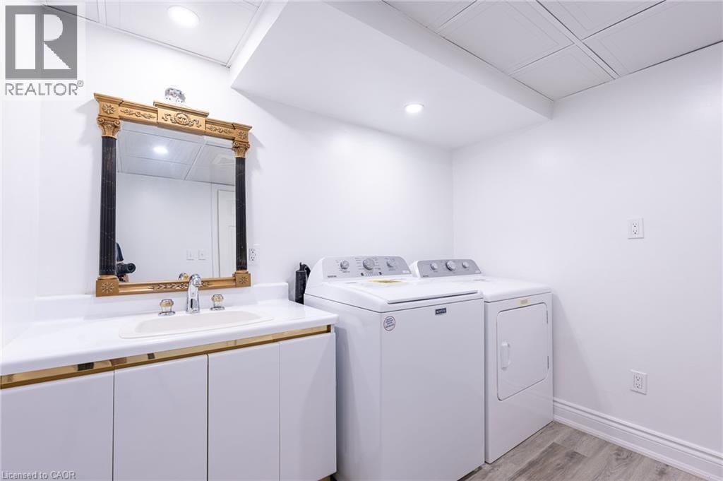 Lower - 80 DEERVIEW AVENUE Image 38