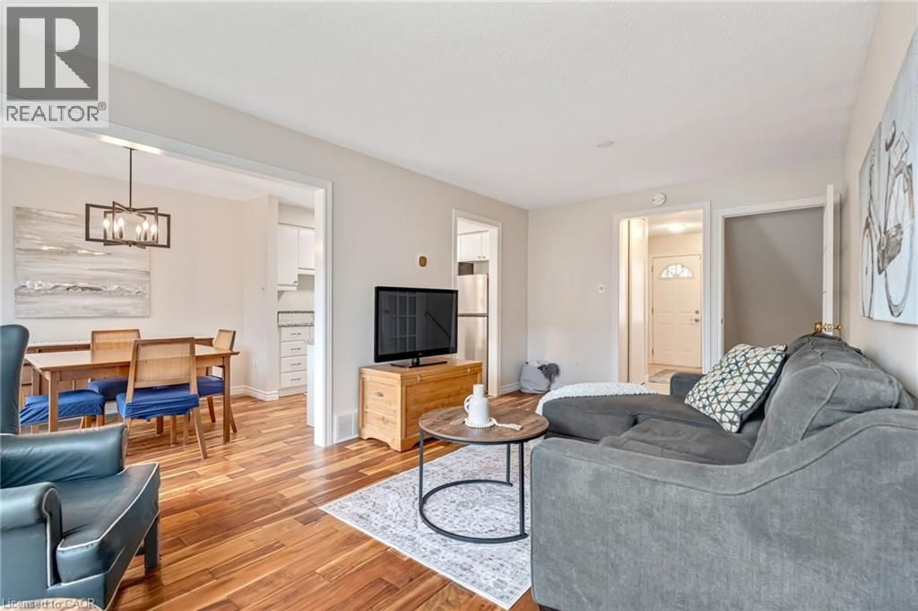 5 - 2185 FAIRCHILD BOULEVARD Image 10