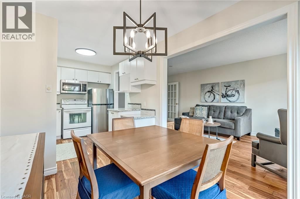 5 - 2185 FAIRCHILD BOULEVARD Image 13