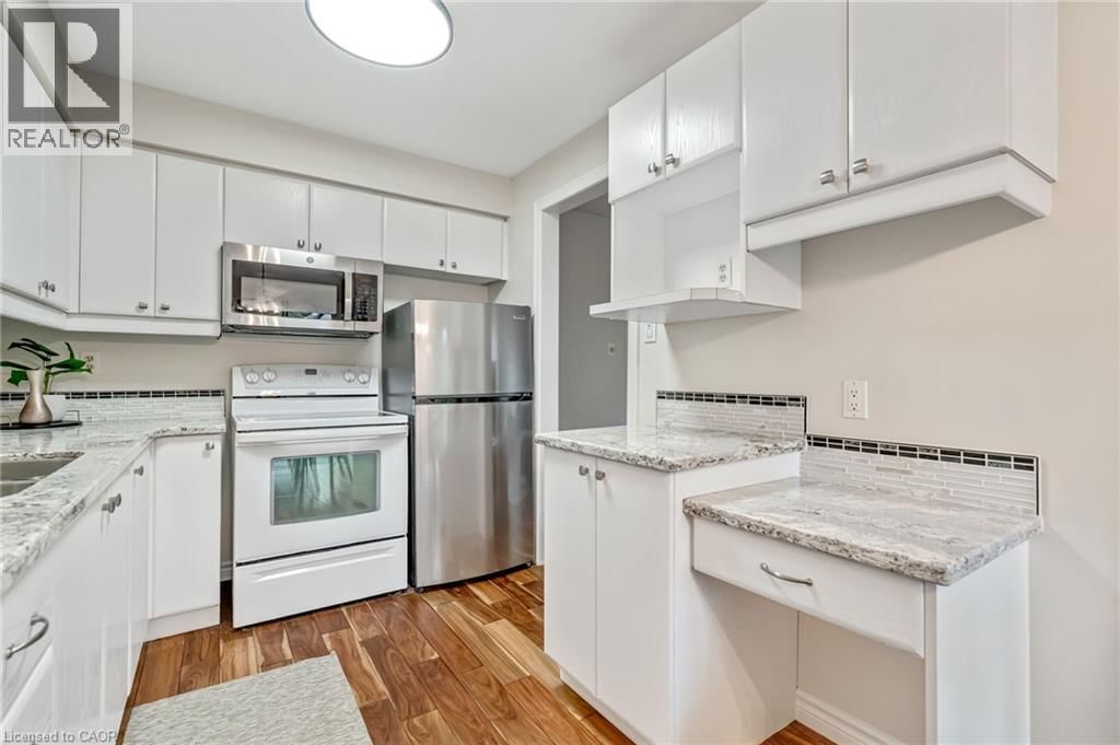 5 - 2185 FAIRCHILD BOULEVARD Image 15