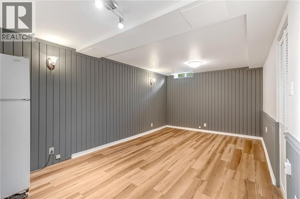 5 - 2185 FAIRCHILD BOULEVARD Image 26