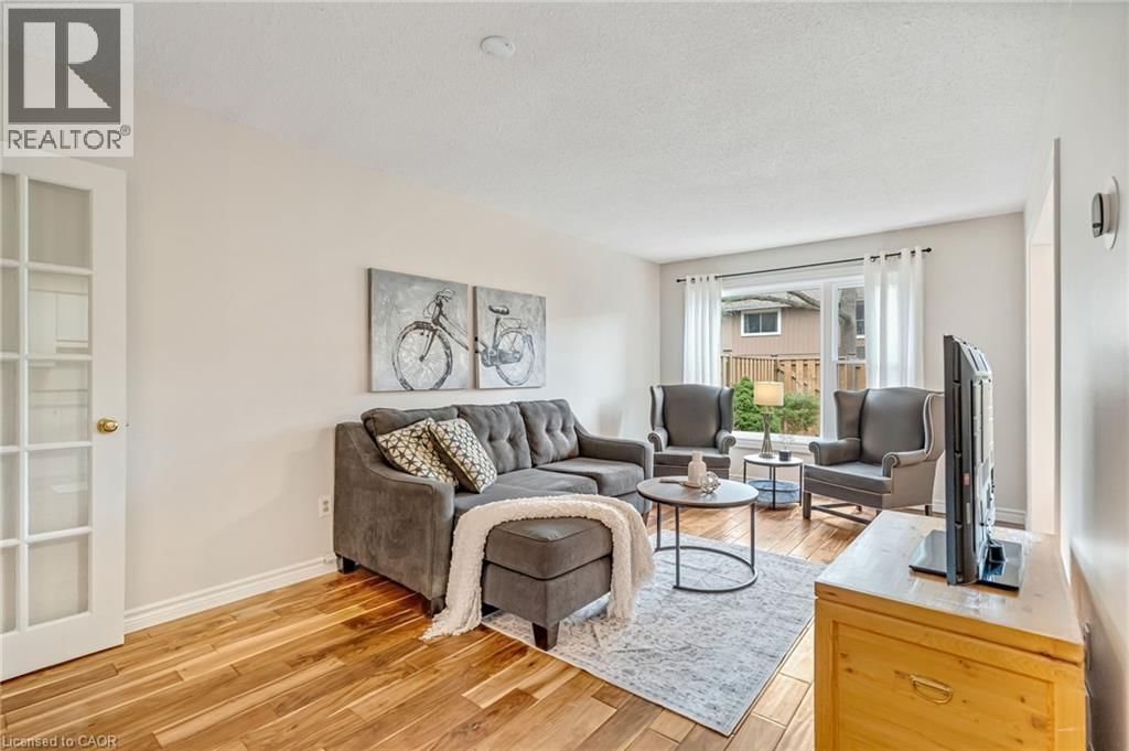 5 - 2185 FAIRCHILD BOULEVARD Image 8