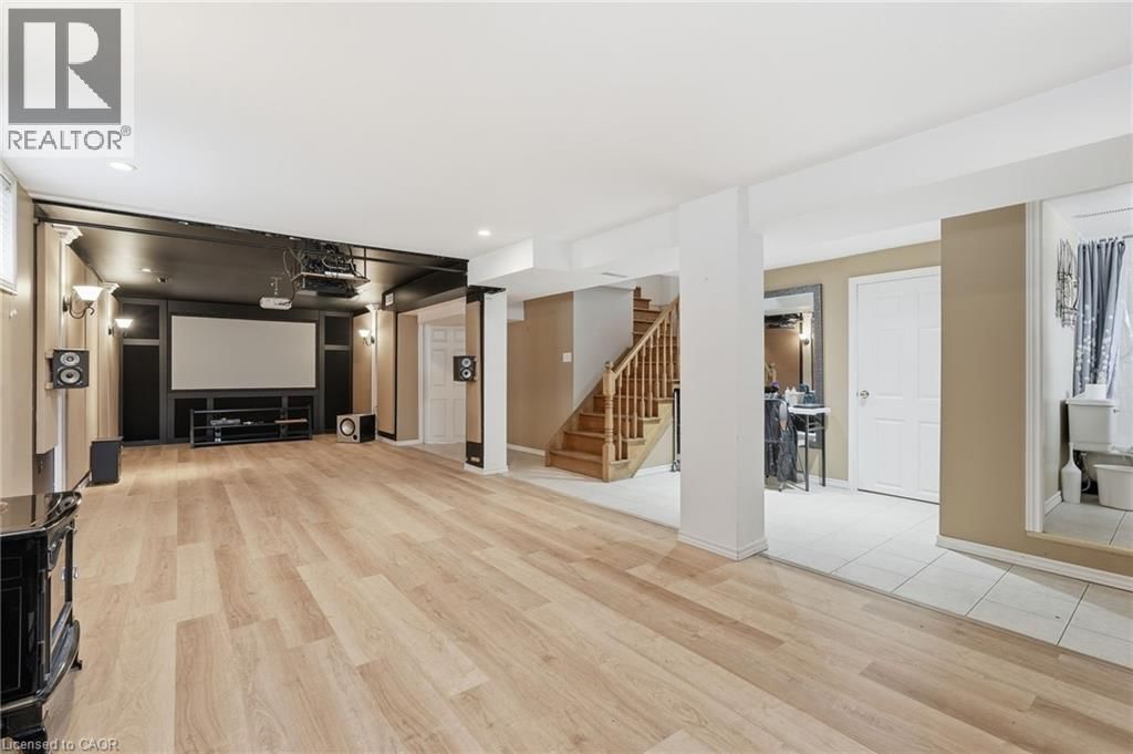 80 LUSCOMBE STREET Image 31