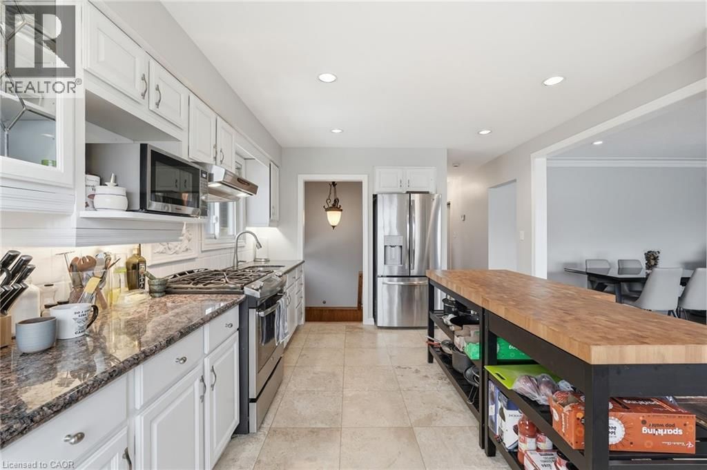 80 LUSCOMBE STREET Image 6