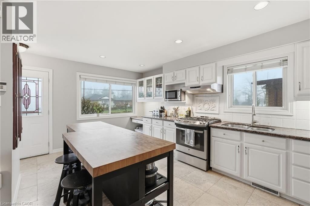 80 LUSCOMBE STREET Image 9