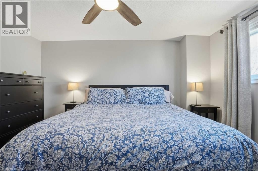 102 IRONSTONE DRIVE Image 19