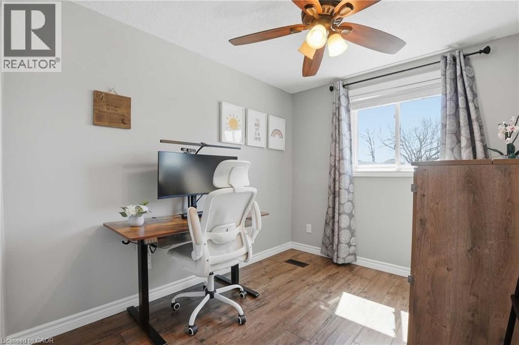 102 IRONSTONE DRIVE Image 24