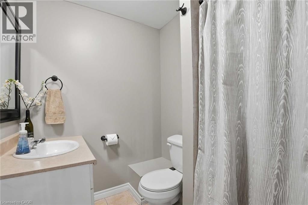 102 IRONSTONE DRIVE Image 30