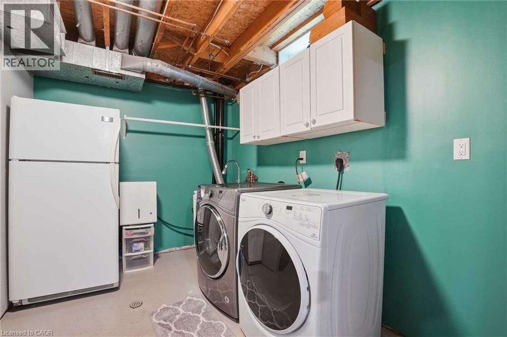 102 IRONSTONE DRIVE Image 31