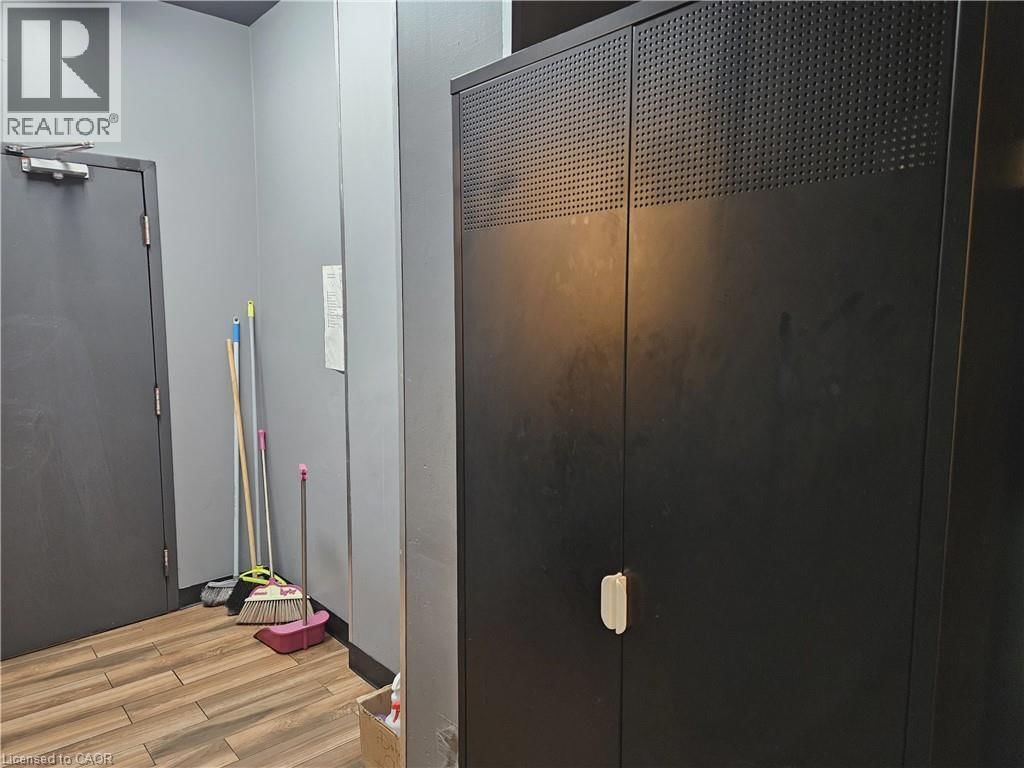 20 WYNDHAM STREET NORTH Image 5